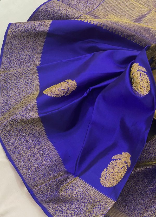 Pure Kanchipuram handloom silk saree with 2gram pure jari