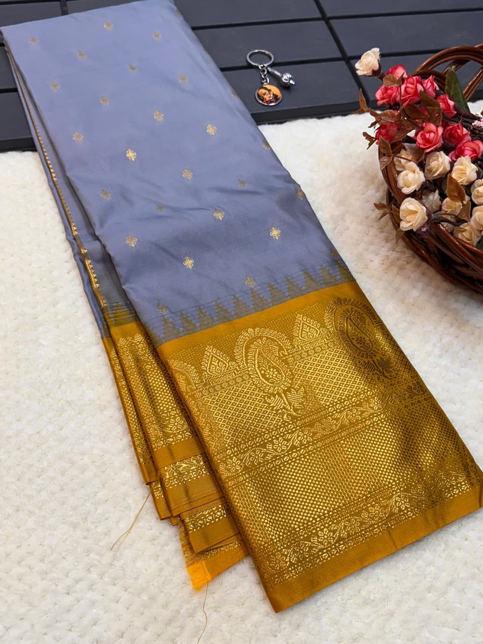 Fresh Gadwal Semi Pattu Saree
